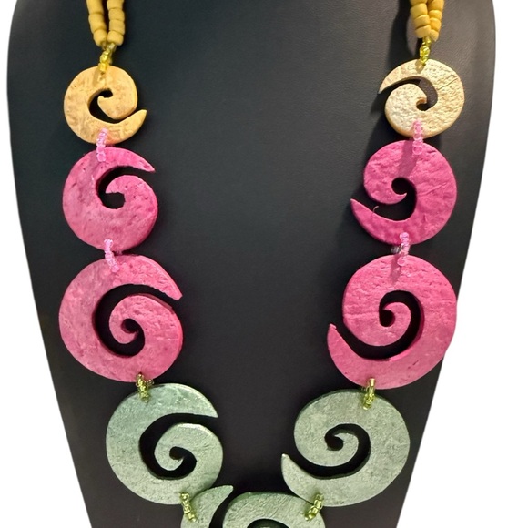 Pink and Green Swirl Necklace - Picture 1 of 3